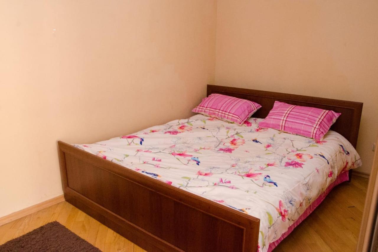 Svobody Avenue Apartment Lviv Kültér fotó